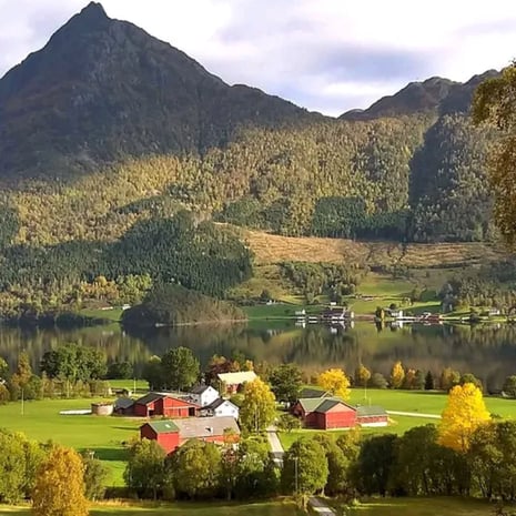 Remote worker stay Coliving Moritsgarden in Folkestad Norway